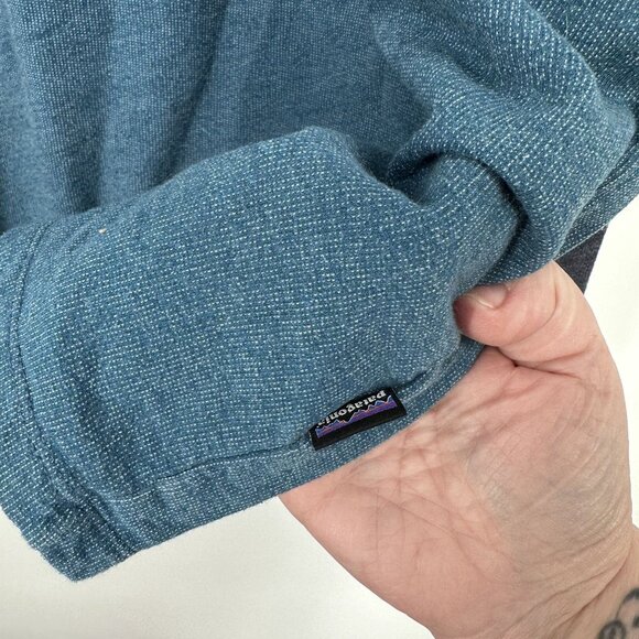 Patagonia Men's‎ Organic Crew Neck Sweater Blue & Navy - Picture 3 of 4